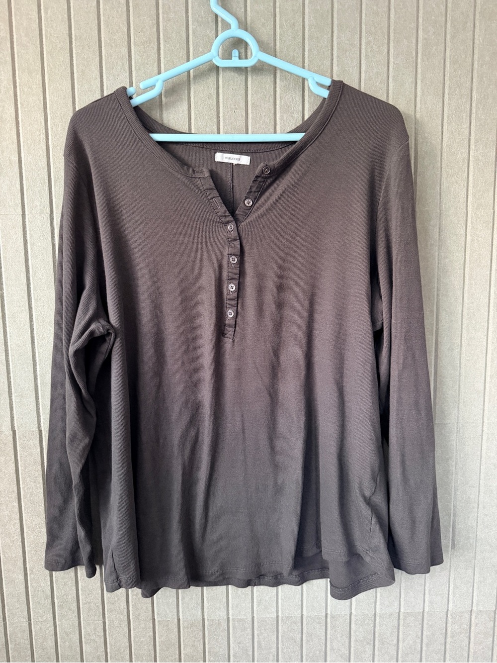 Maurices Brown Long-Sleeve Henley Top